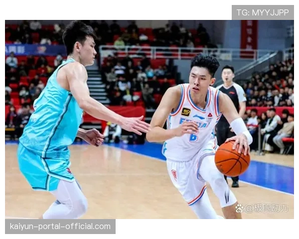 邹阳关键三分助福建拖入加时 新秀赛季即插即用表现亮眼